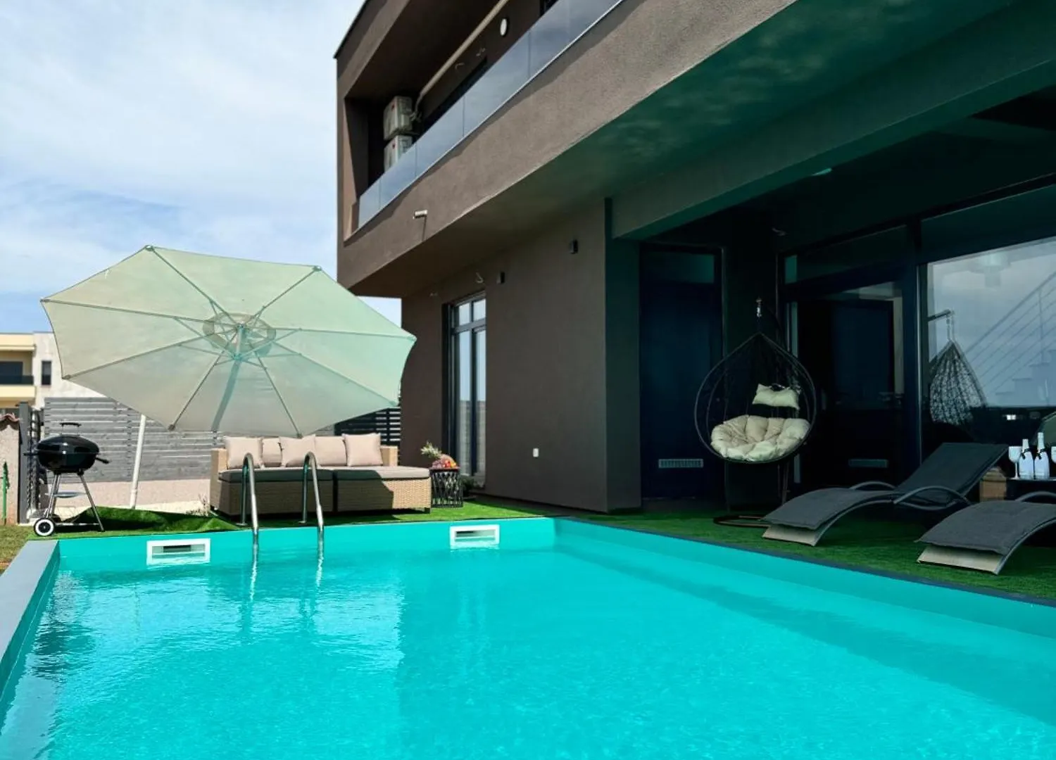 Villa Luxy Luy Loborika